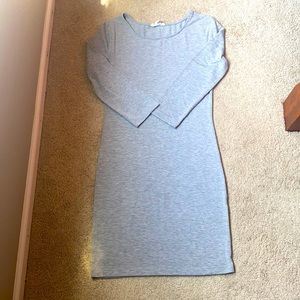 Gray dress size M . 3/4 sleeve